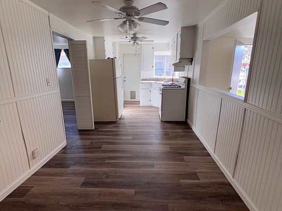 Kitchen and nook