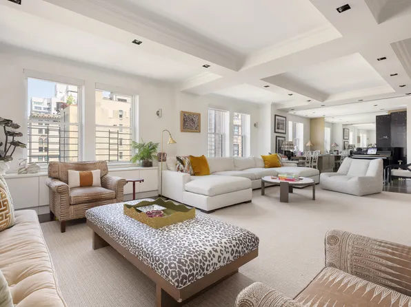 610 Park Avenue image 1 of 13