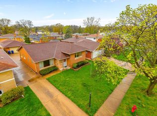 1526 Raymond Ave, La Grange Park, IL 60526
