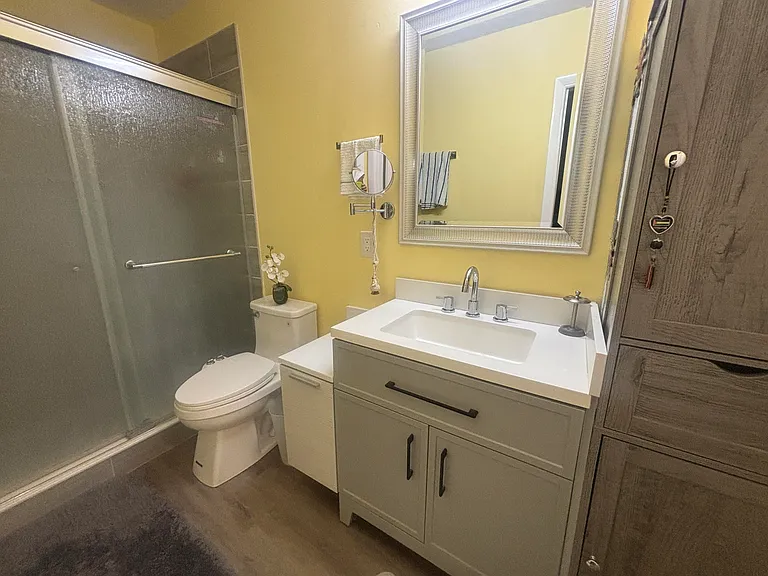 211 Country Ln #C — Photo 21