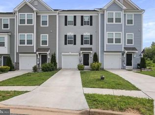 102 Bertelli Ct, Martinsburg, WV 25403