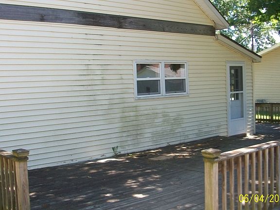 3rd image of 235 Yount Ave