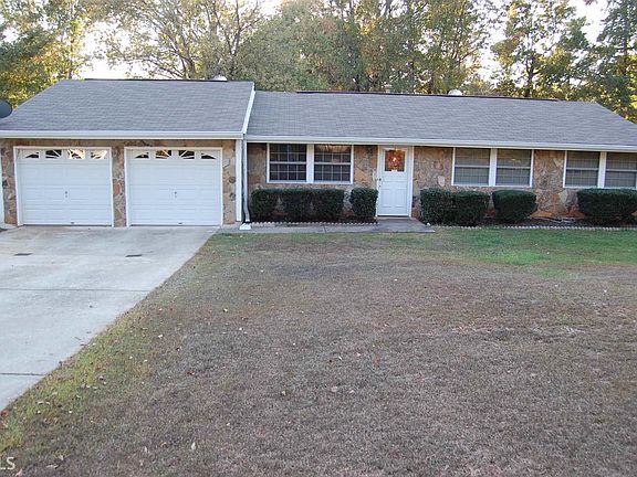 2nd image of 1916 Suwanee Ln