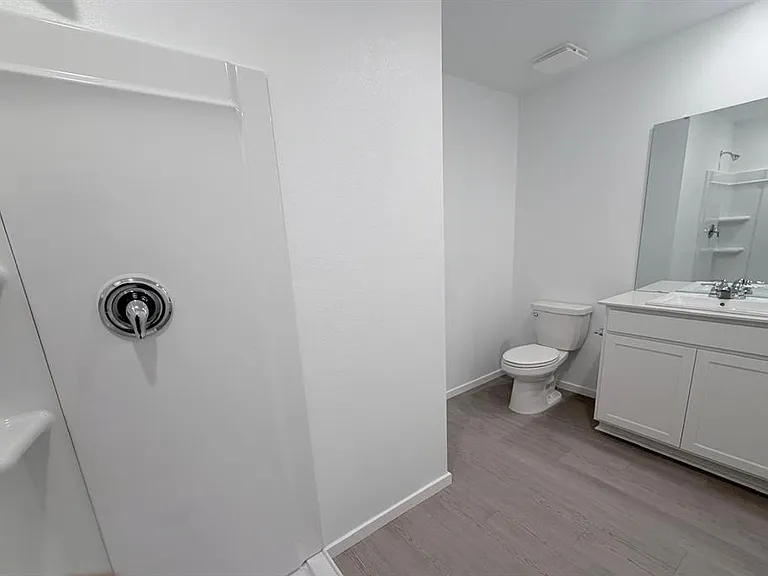 1207 Orion St — Photo 26