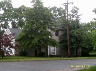 5 Windemere St, Manchester, CT 06042