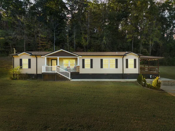 390 Rice Station Rd, Irvine, KY 40336