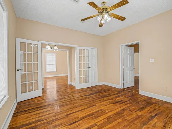 7609 Avenue E, Houston, TX 77012