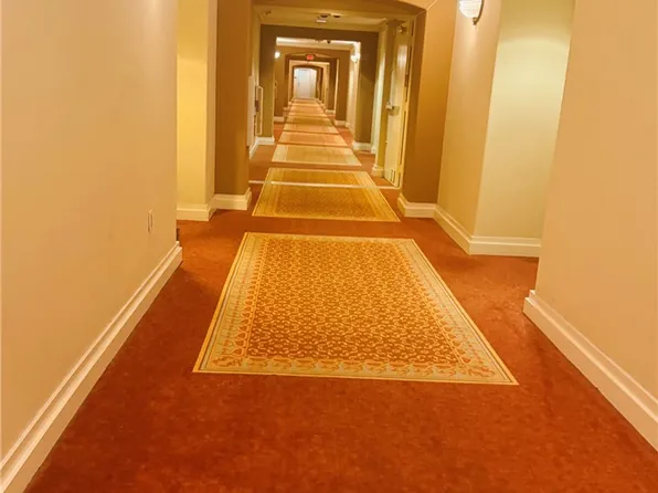 580 W Main St APT 222, Alhambra, CA 91801