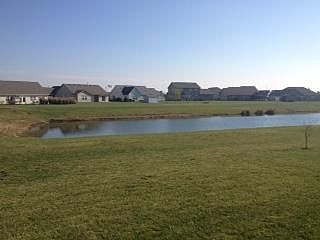 3rd image of 817 Caribou Ct