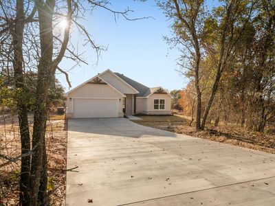 305 Ravestone Ct, Weatherford, TX, 76088