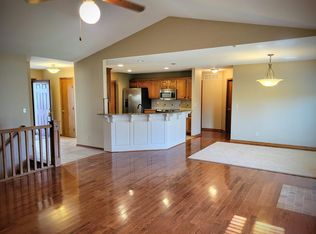 2502 N Watersedge St, Wichita, KS 67205