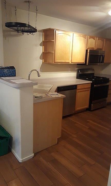 2nd image of 210 Boothbay St