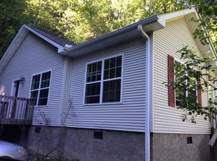 210 Spice Ln, Banner Elk, NC 28604