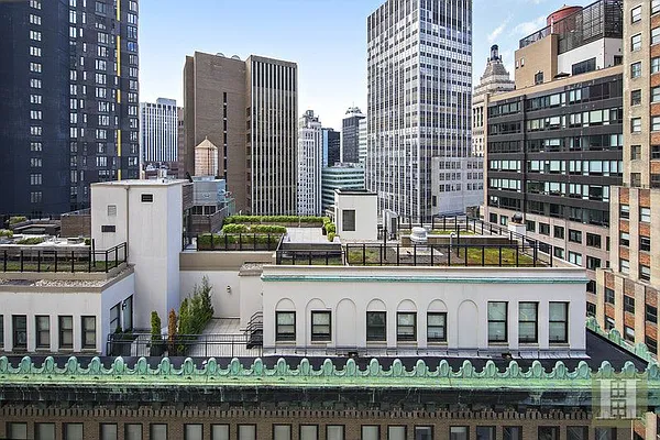Sold by Halstead Real Estate | media 4