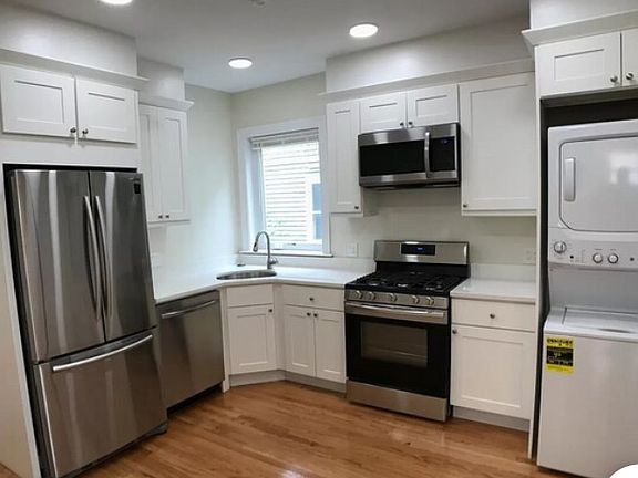 2nd image of 327 Highland Ave #5
