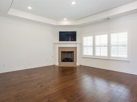 5th image of 314 Parkview Dr