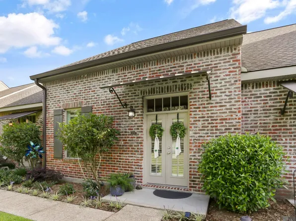 13797 Azalea Cir, Saint Francisville, LA 70775