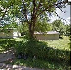 2nd image of 4517 Elmwood Ave