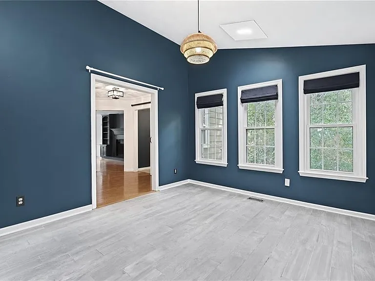 320 Derby Ridge Trce — Photo 32