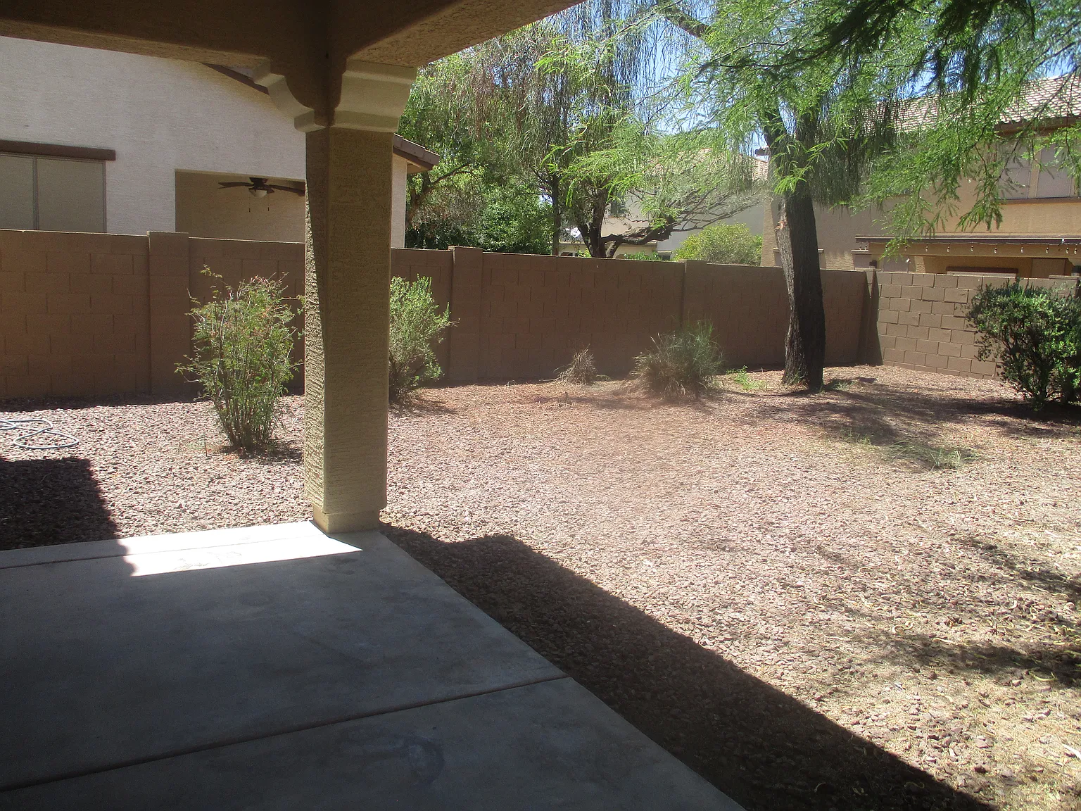 3 bed, 2.5 bath, 1857 sqft, $1,895 — Photo 2