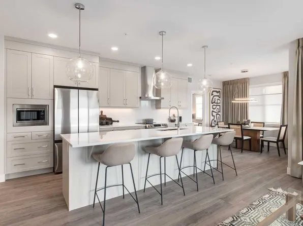 110 Greenbriar Pl NW #1112, Calgary, AB X0X 0X0