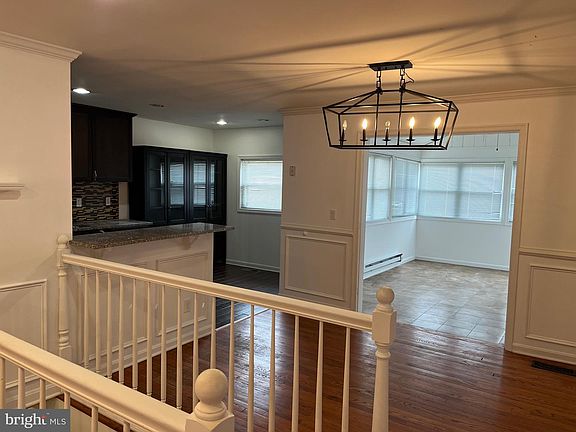 4th image of 8829 Sigrid Rd