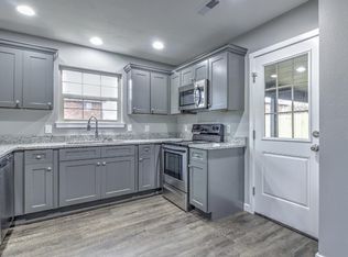 2850 E Stanford St, Springfield, MO 65804