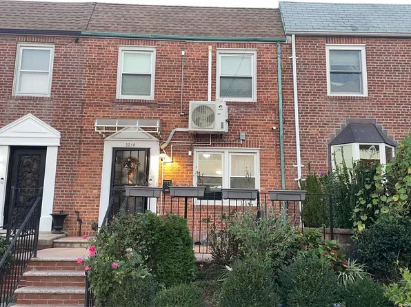 22-10 169th Street, Whitestone, NY 11357