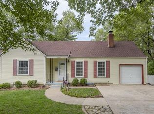 5434 Rosewood St, Roeland Park, KS 66205