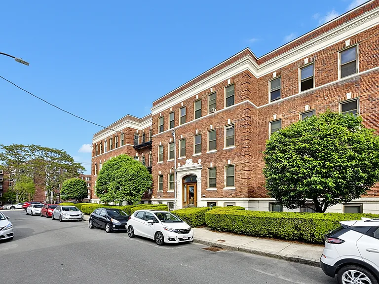 8 Ransom Rd — Photo 16