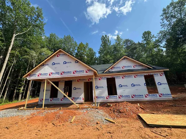 208 Eastbrook Rd, Gaffney, SC 29340