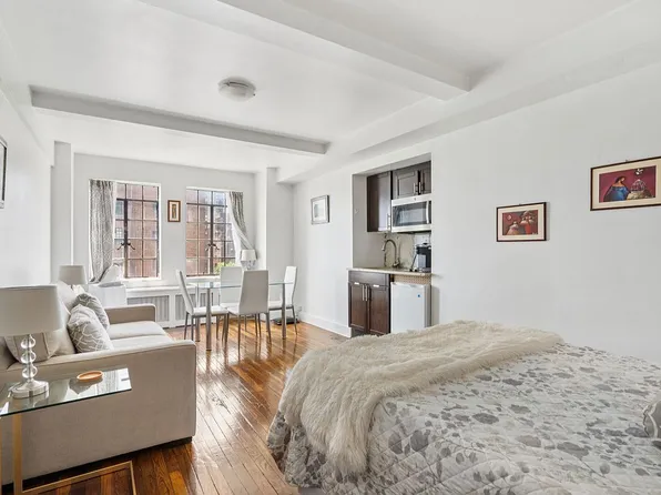 45 Tudor City Pl APT 1019, New York, NY 10017