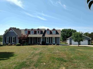 2894 Odom Rd, Hope Mills, NC 28348