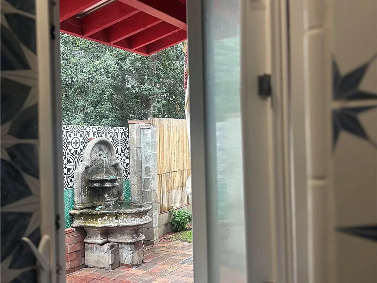 1802 N Raymond Ave — Photo 69