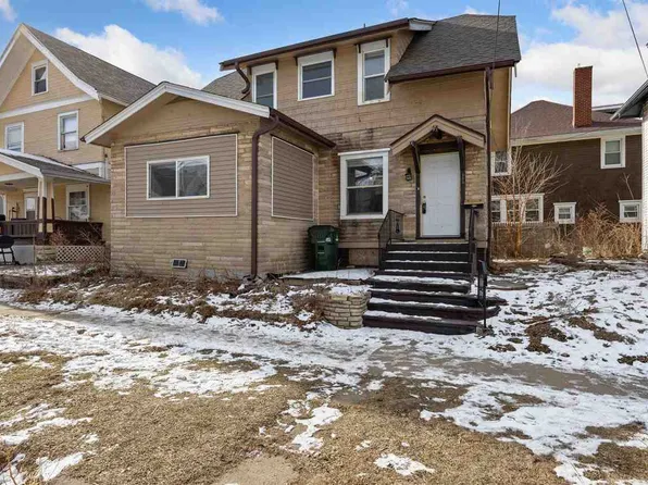 509 14th St SE, Cedar Rapids, IA 52403