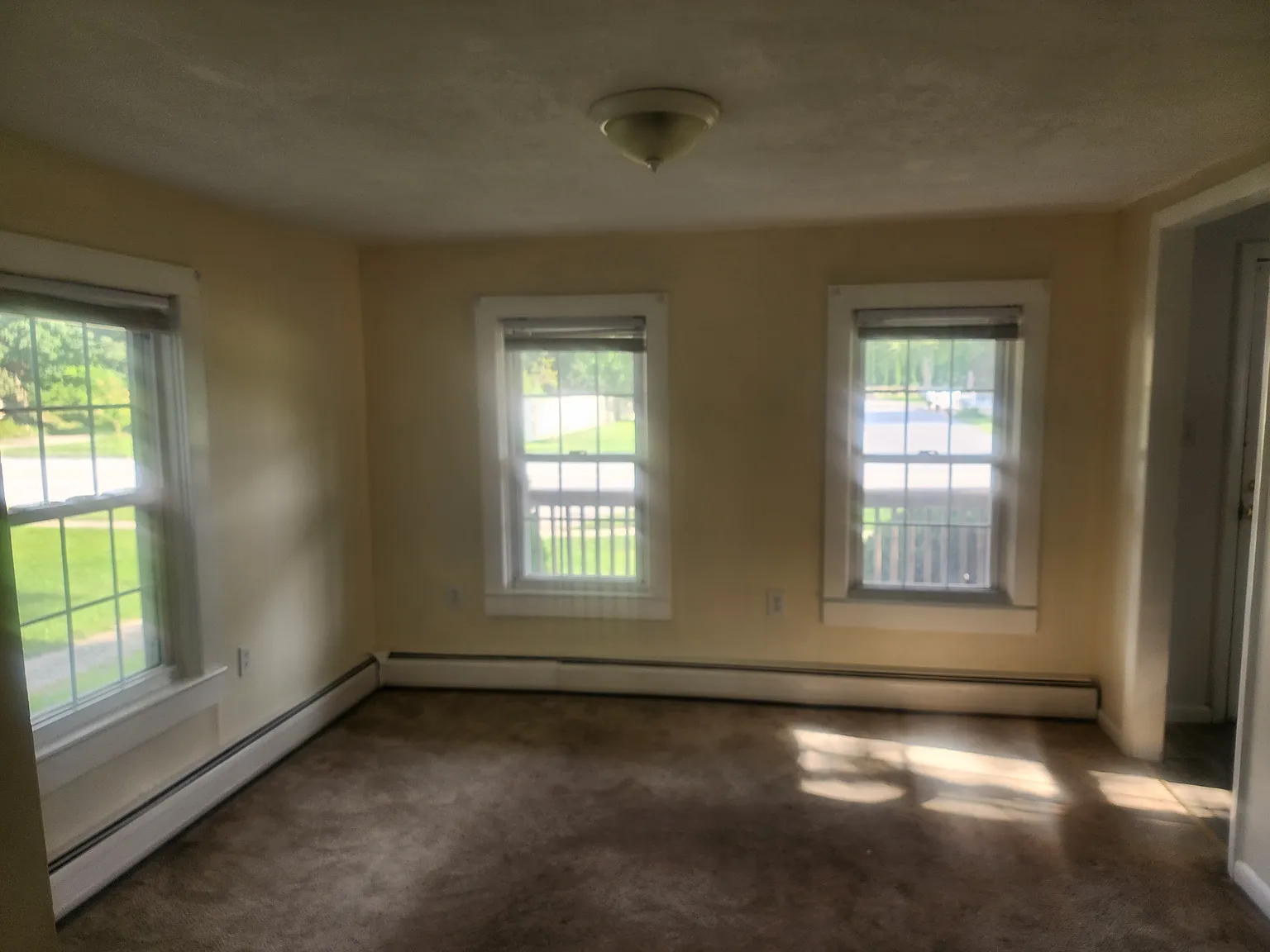 2 bed, 1.5 bath, 950 sqft, $1,950 — Photo 3