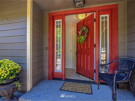 5th image of 5806 53rd Ave NW