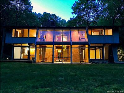 124 Armand Rd, Ridgefield, CT, 06877