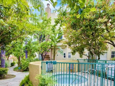 5455 Sylmar Ave APT 2301, Van Nuys, CA, 91401