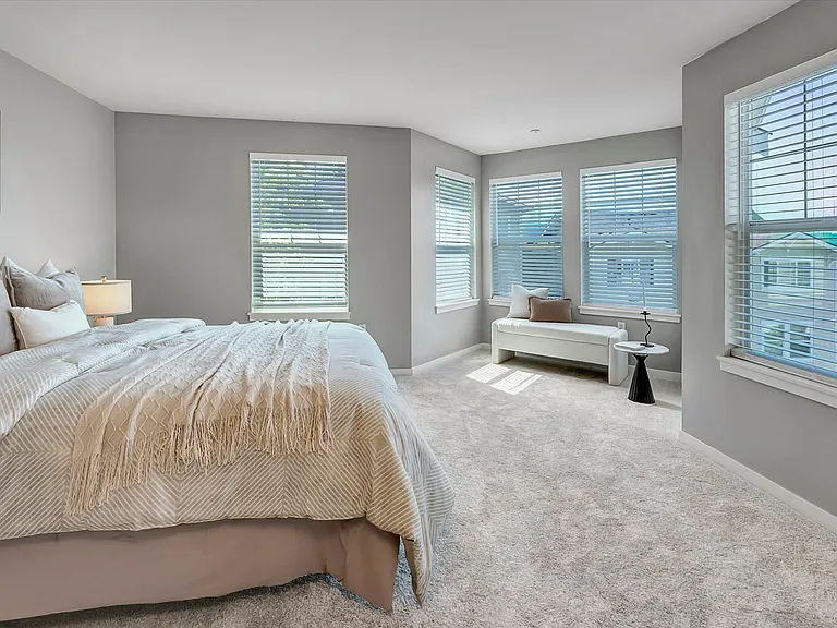 1601 NE Katsura St #501 — Photo 15