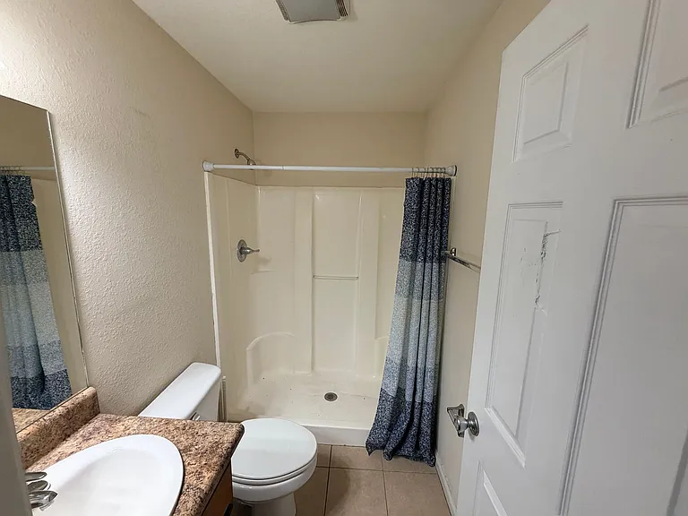 1704 N Patterson St #4 — Photo 14