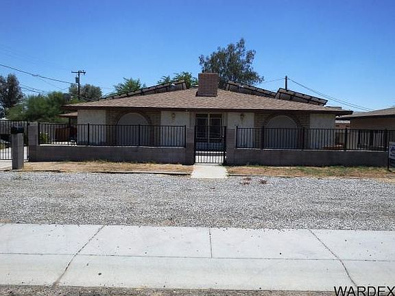 2nd image of 1015 W 19th St