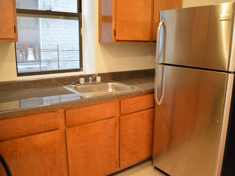 1st image of 307 W 114th St APT 4A