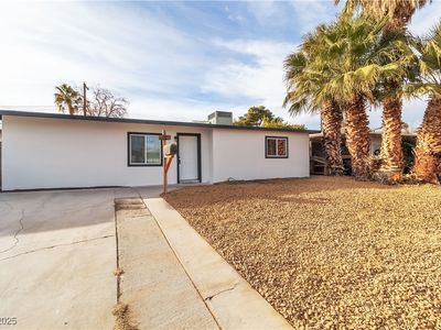 617 Stanford St, Las Vegas, NV, 89107