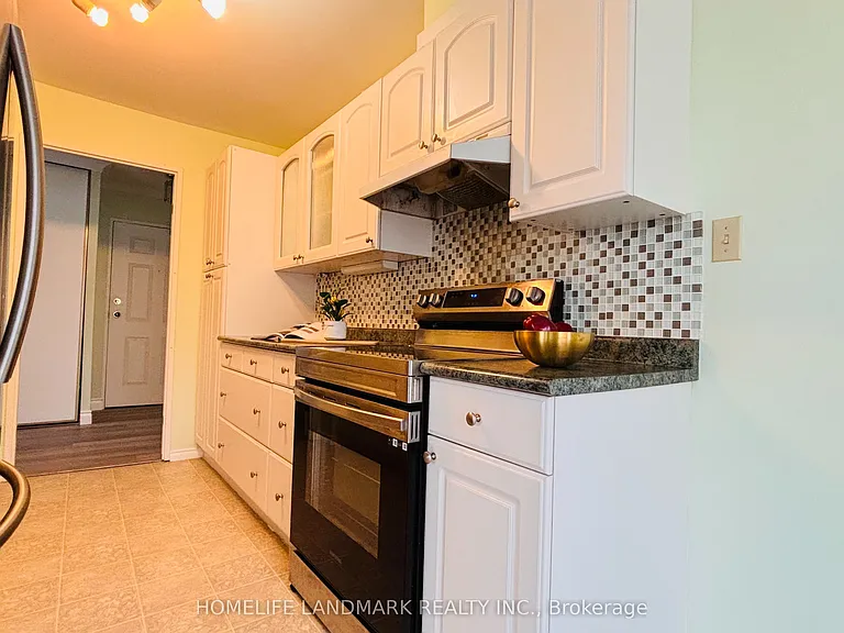 300 Keats Way #207 — Photo 11