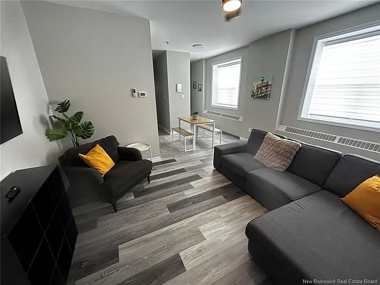Union St #61 — Photo 33