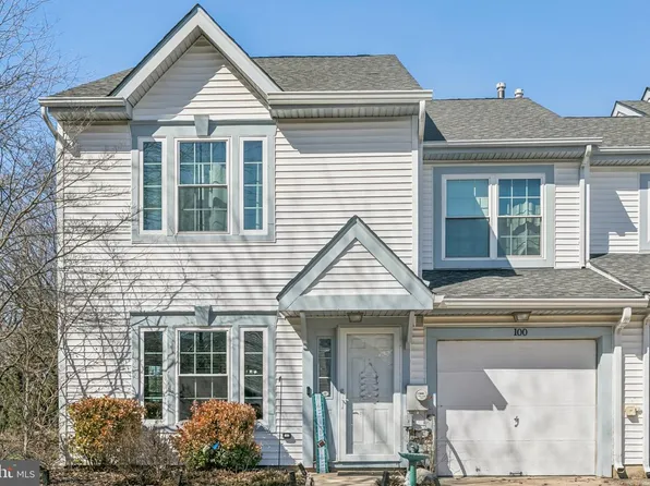 100 Signal Hill Ct N, North Wales, PA 19454