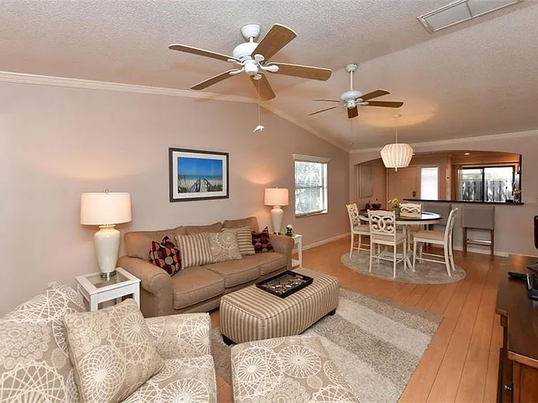 Summerside Ln — Photo 12