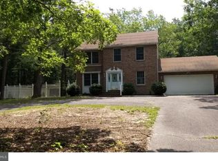 3313 S Pinewood Dr, Hammonton, NJ 08037