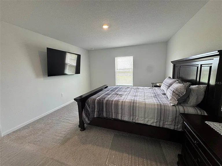 2405 Bluestone Rd — Photo 10